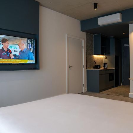 Value Suites Penrith Esterno foto