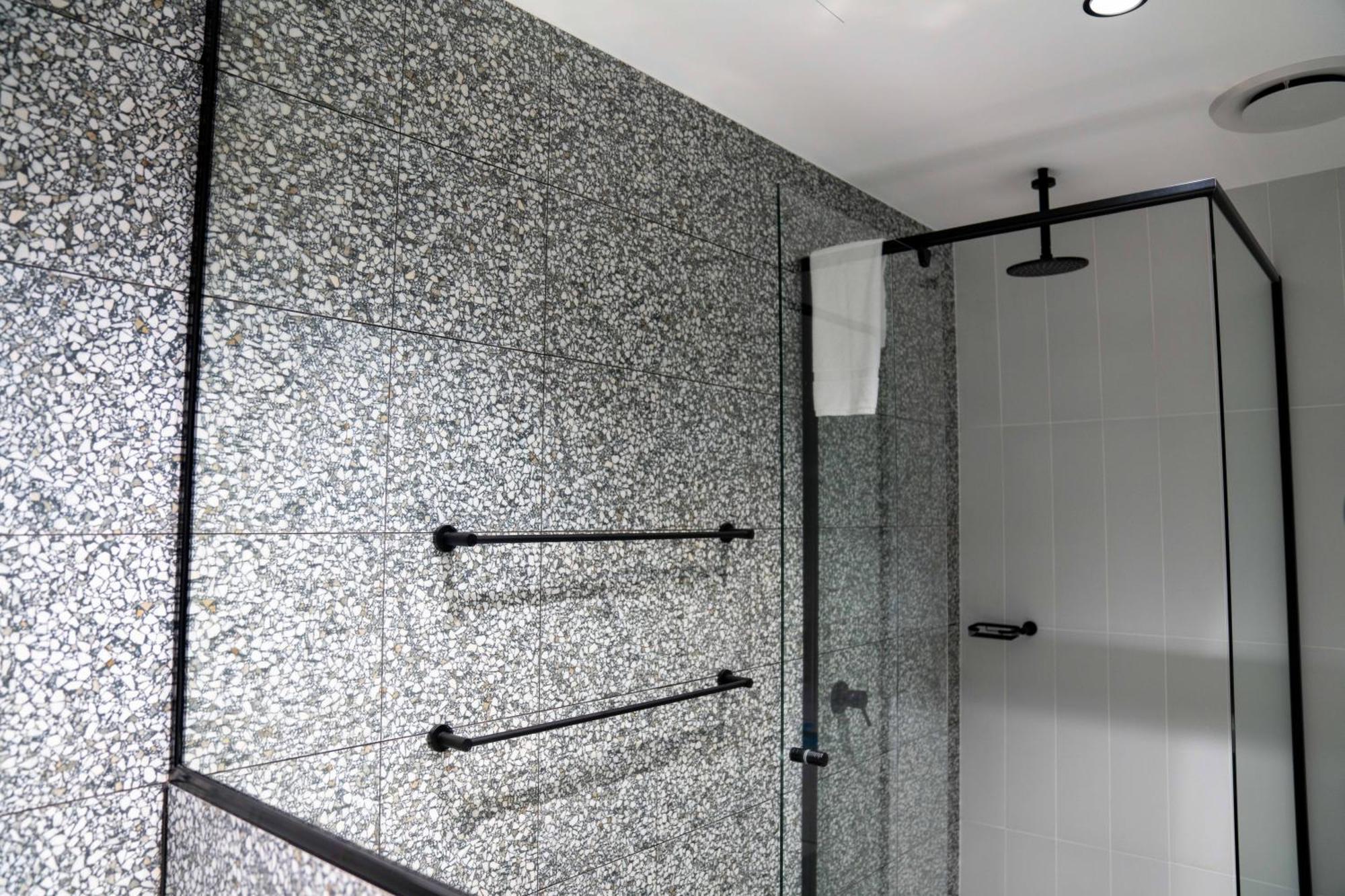 Value Suites Penrith Esterno foto