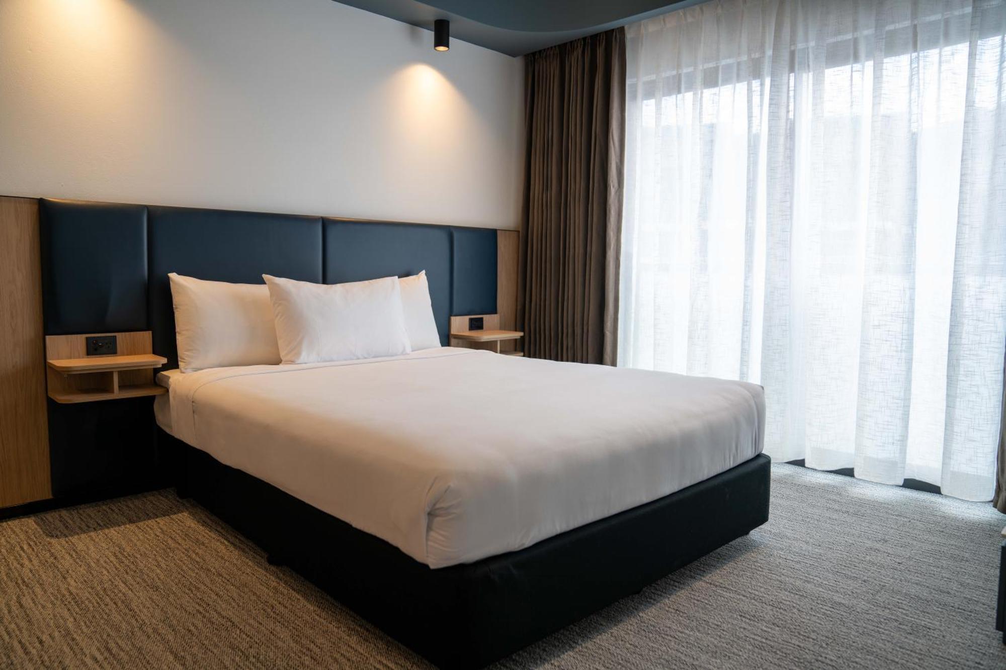 Value Suites Penrith Esterno foto